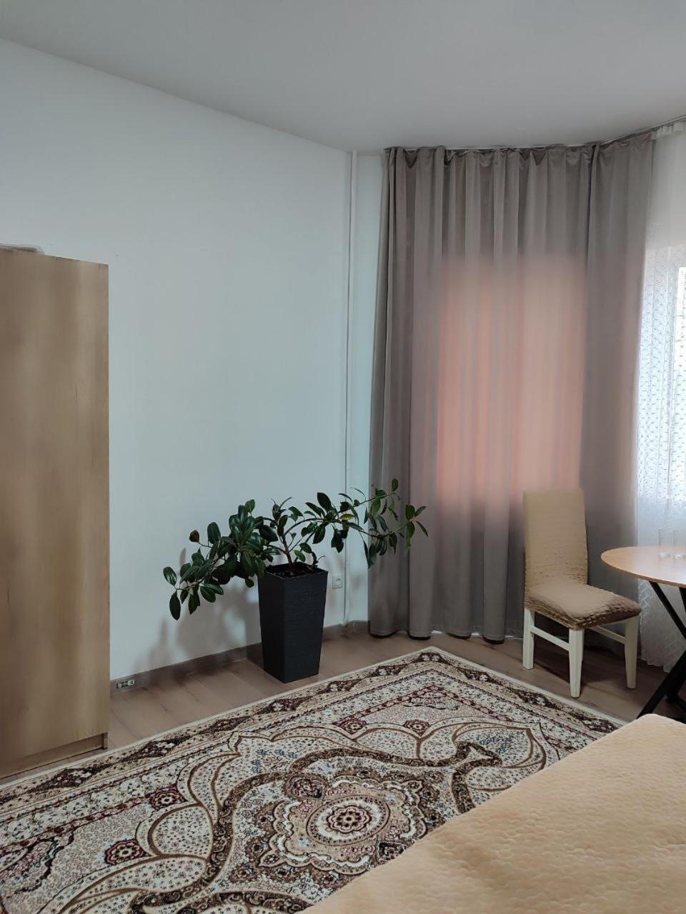 Amanat Guest House Bischkek Exterior foto